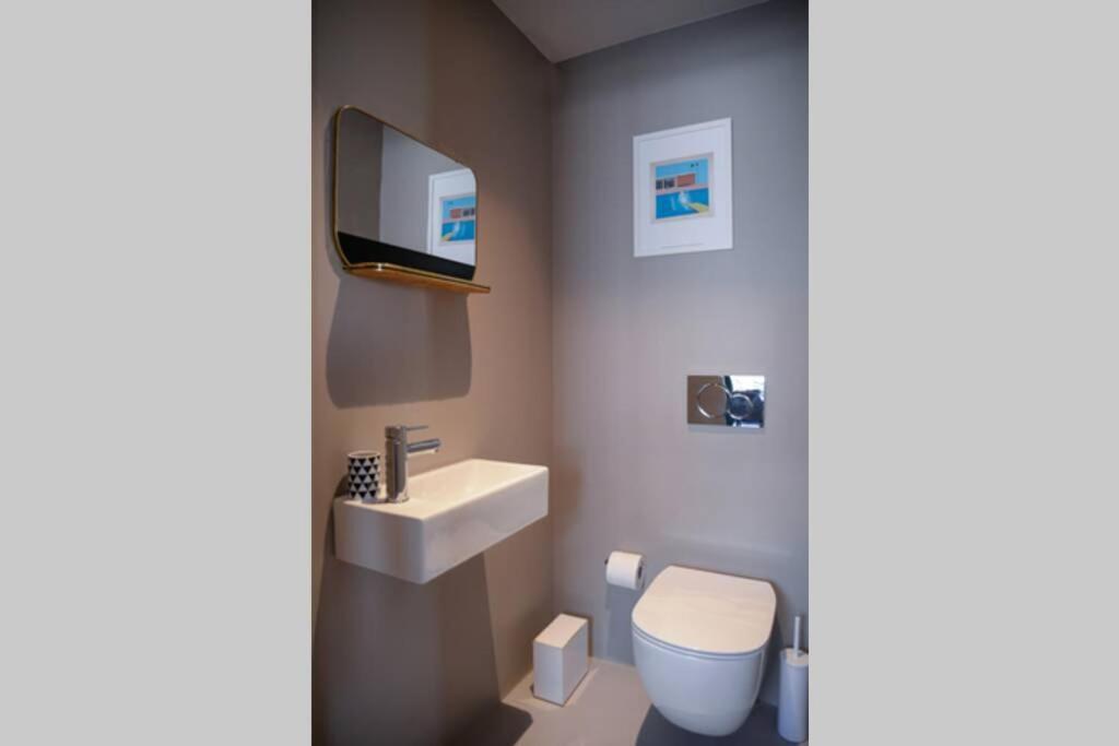 Stylish Decorated Apartment In Kolonaki เอเธนส์ ภายนอก รูปภาพ