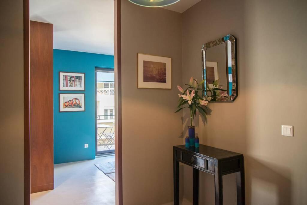 Stylish Decorated Apartment In Kolonaki เอเธนส์ ภายนอก รูปภาพ